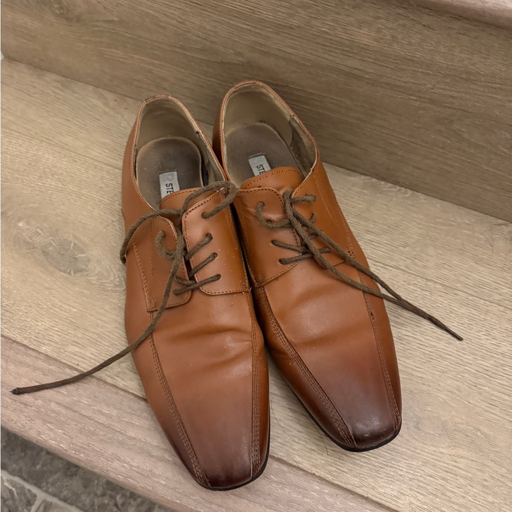 Men's Brown Leather Dress Shoes